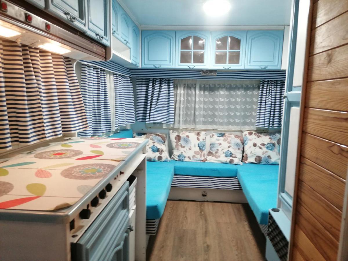 Caravanas Y Habitaciones Para Relajarse Sax Exterior foto