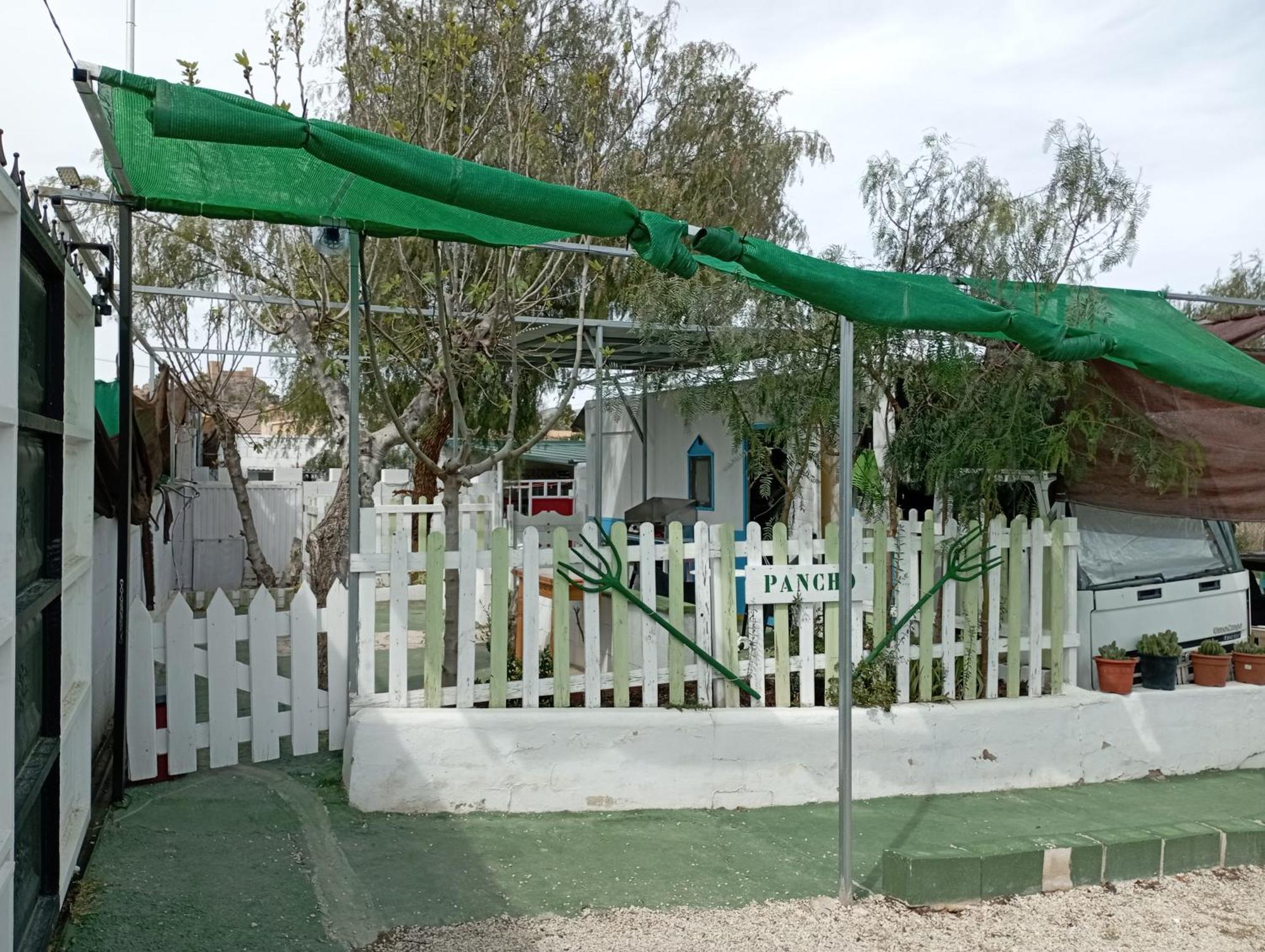 Caravanas Y Habitaciones Para Relajarse Sax Exterior foto