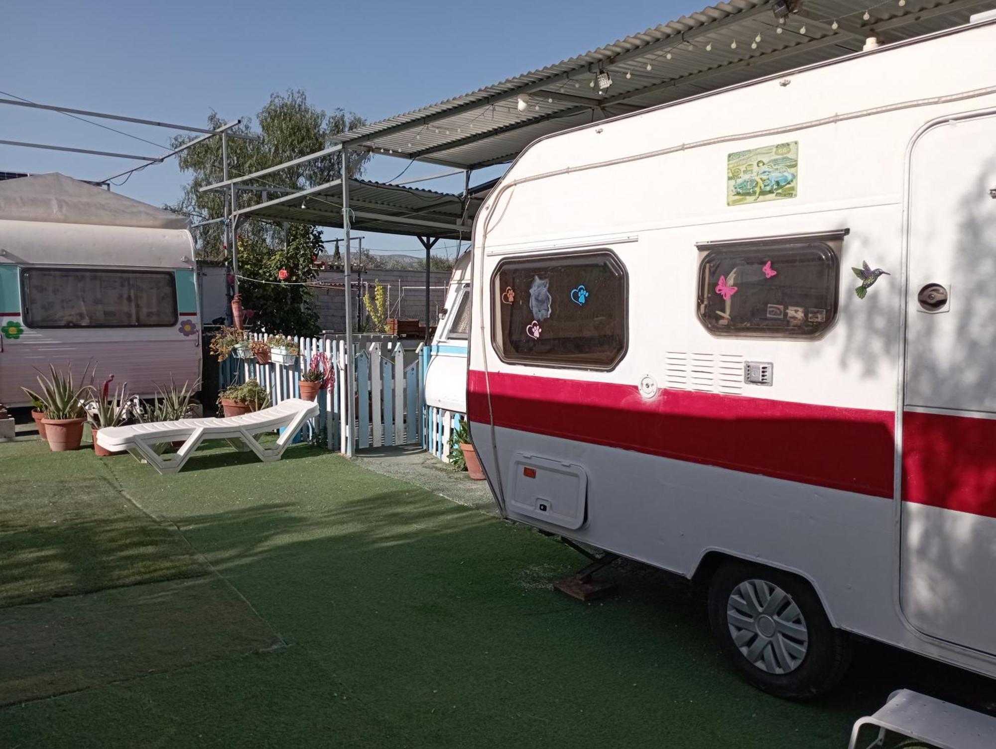 Caravanas Y Habitaciones Para Relajarse Sax Zimmer foto