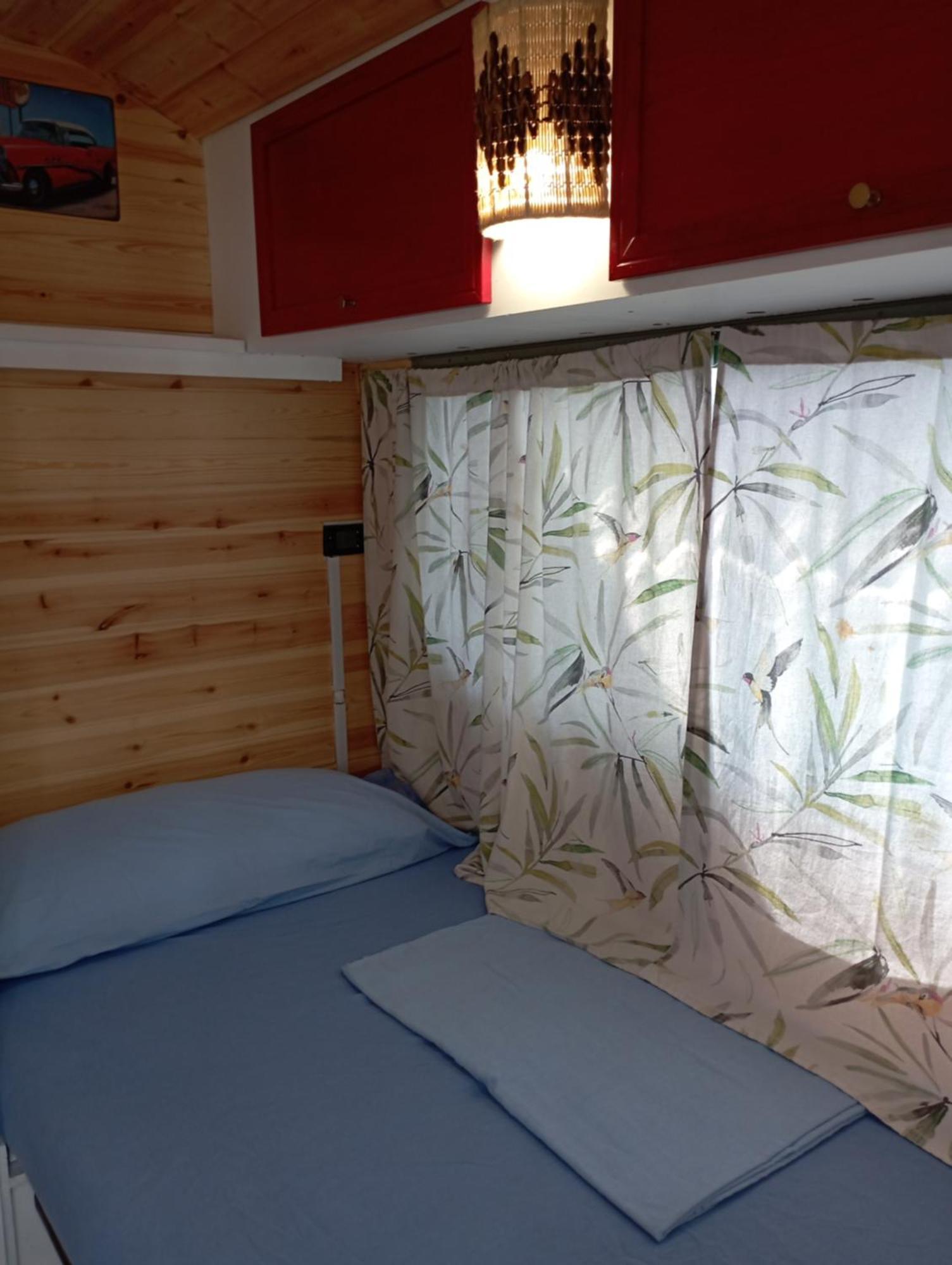 Caravanas Y Habitaciones Para Relajarse Sax Exterior foto