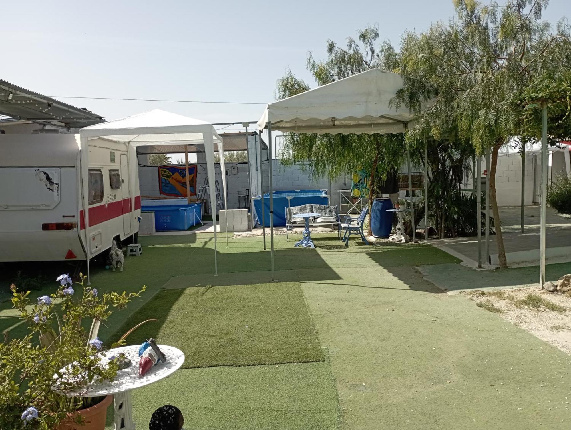 Caravanas Y Habitaciones Para Relajarse Sax Exterior foto